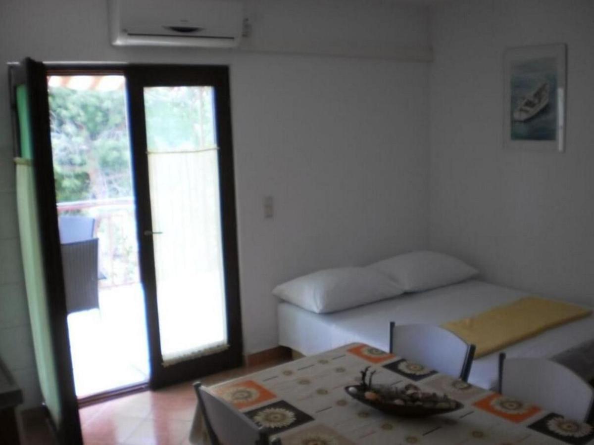Apartment Tomislav Trogir Exterior photo