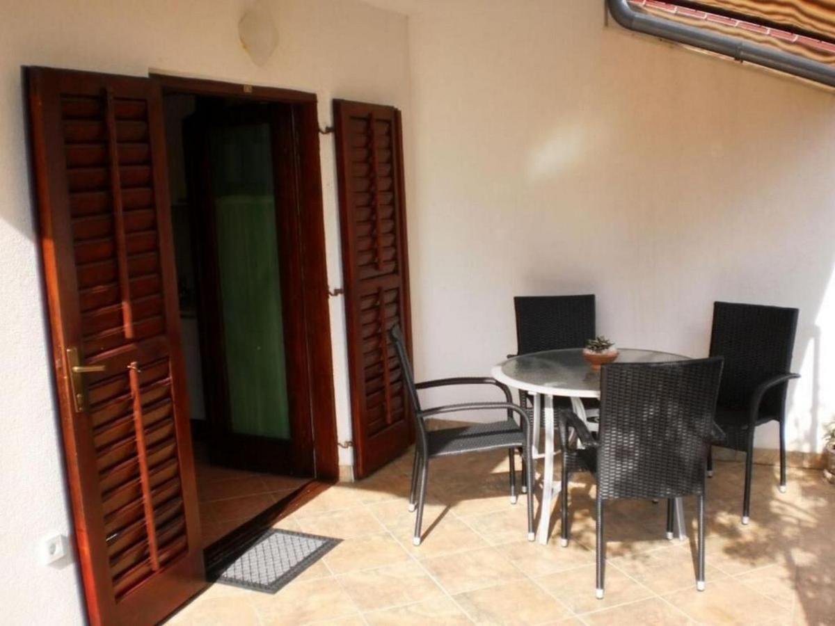 Apartment Tomislav Trogir Exterior photo
