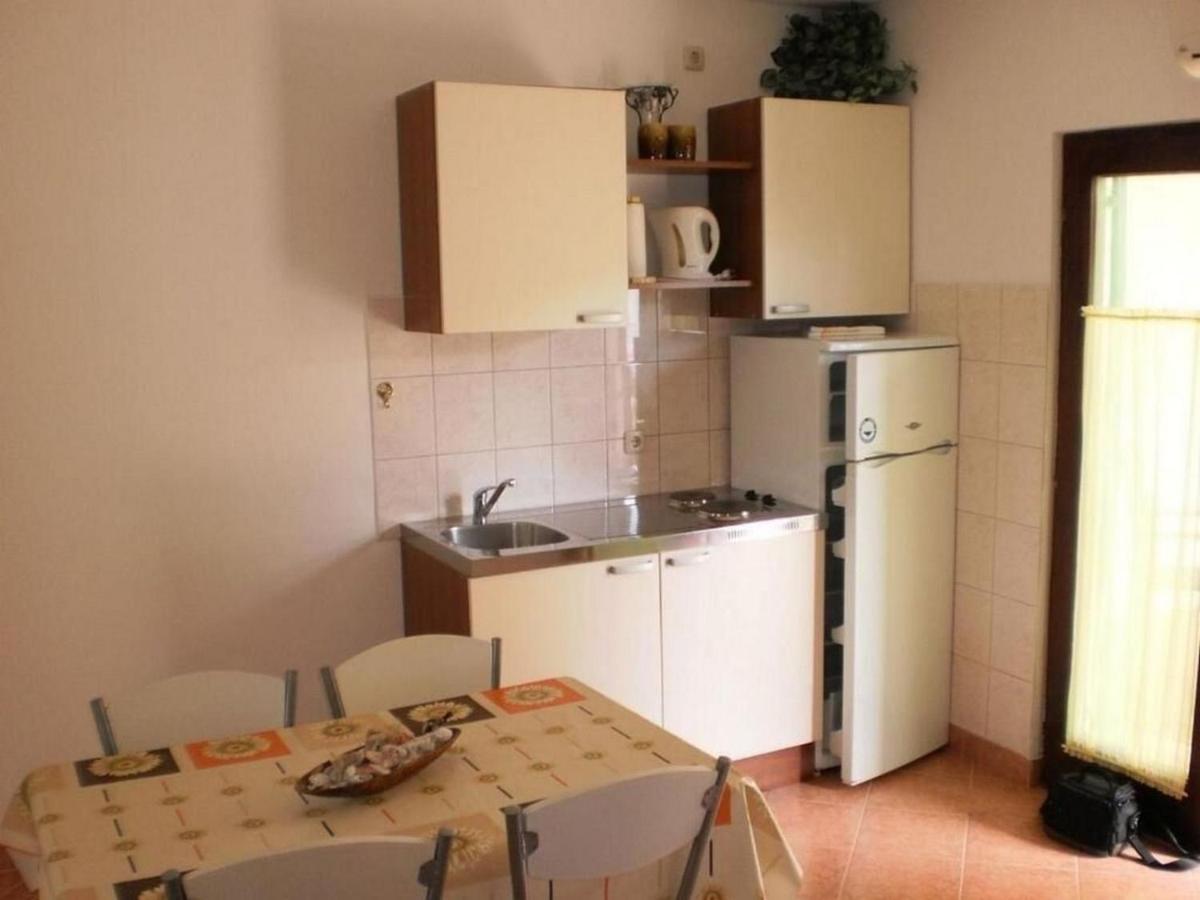 Apartment Tomislav Trogir Exterior photo